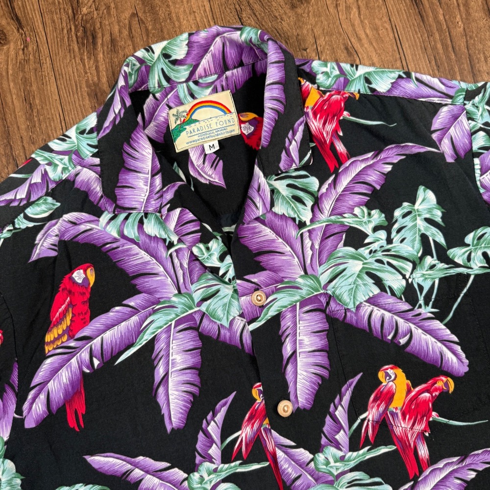 Paradise Found Hawaiian Shirt Mens M Black Parrot Palm Tropical Aloha Magnum PI